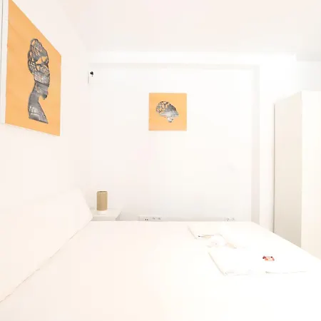 Coquetos Y Comodos Apartamentos A Pie De Calle Sagunto Extérieur photo